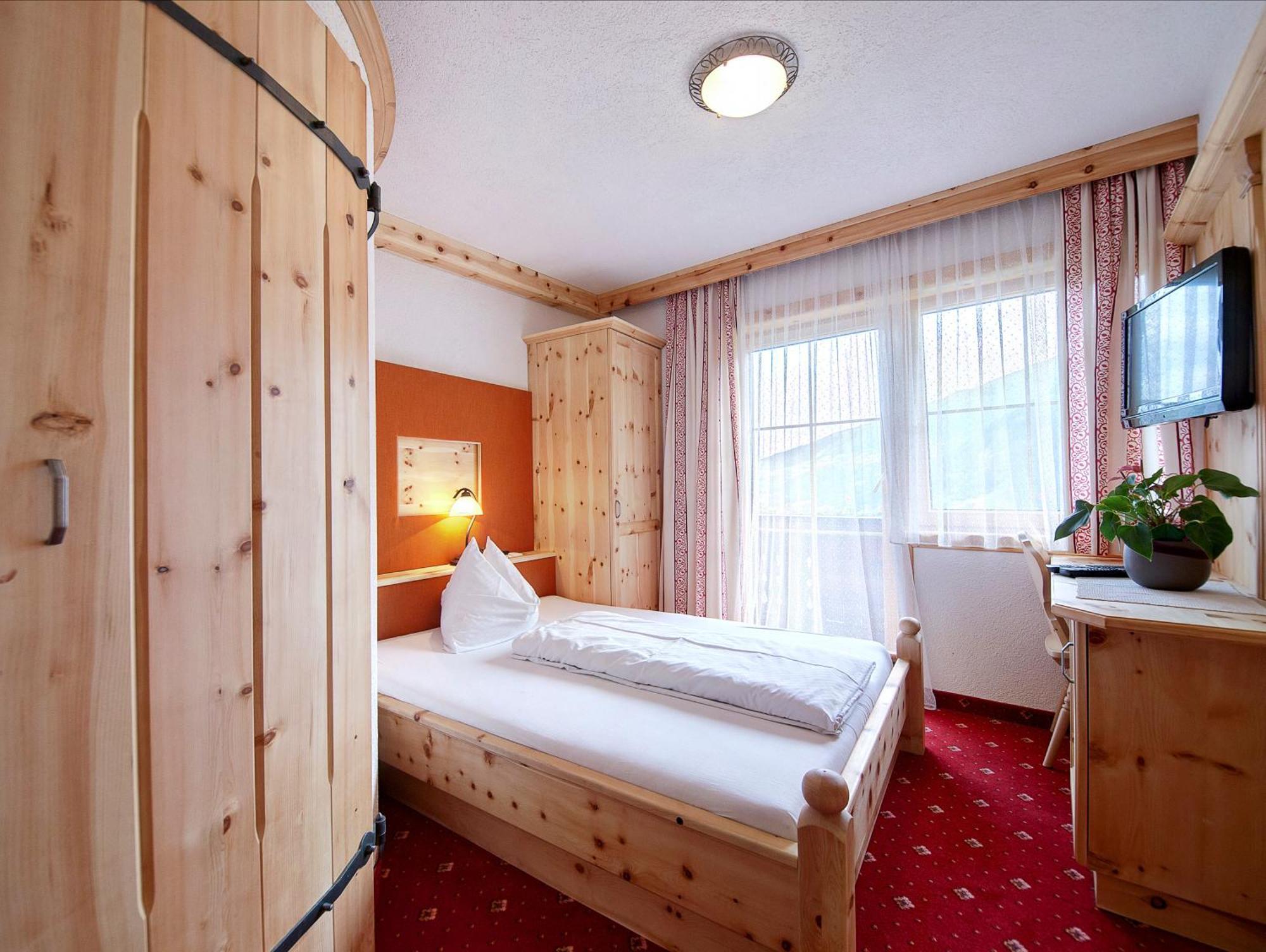 Sagritzerwirt Hotel Grosskirchheim Room photo